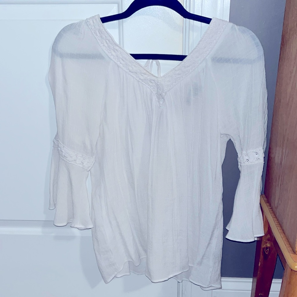 Made in Indonesia from Indonesia, White beautiful flowy top lace on arms and top